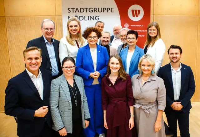 Obmann Gert Zaunbauer, Erich Moser, Andrea Lautermüller, Marlene Zeidler-Beck, Elisabeth Zehetner, Josef Vuzem, Anna Seper, Natalie Scharschon, Martin Kowatsch, Dagmar Händler, Roswitha Zieger, Michaela Habinger, Matthias Pfeile | Foto: WB Mödling