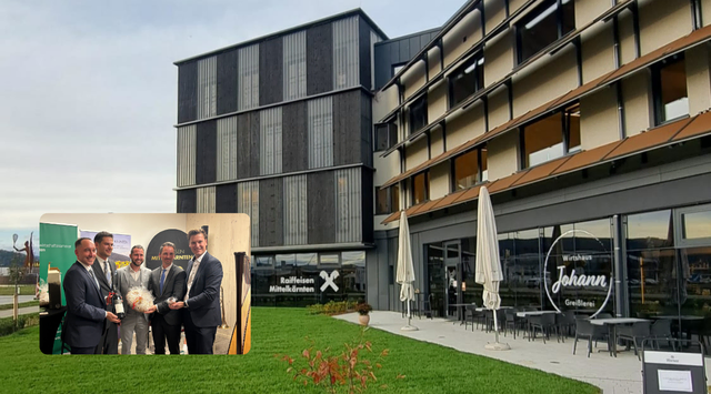 Das markante Gebäude beim Kreisverkehr in der Silbereggerstraße wurde vom Architekturbüro Skape architects für die Raiffeisen Mittelkärnten entworfen und gebaut - nun folgte die offizielle Eröffnung.  | Foto: MeinBezirk / Skape architects