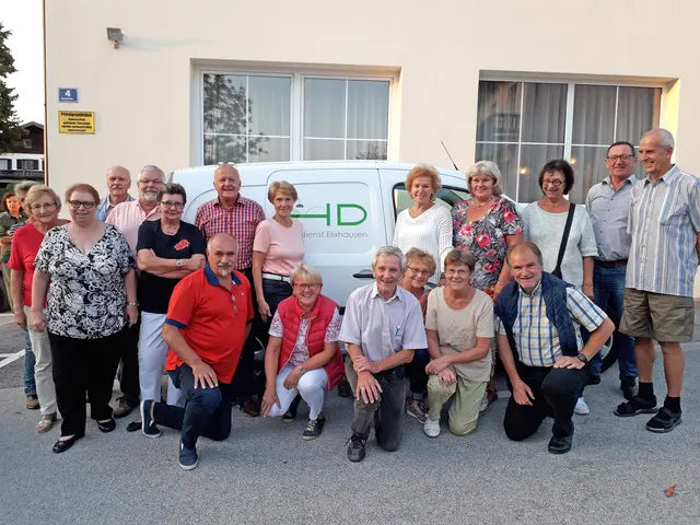 Die freiwilligen Helferinnen und Helfer des Hilfsdienstes Elixhausen. | Foto: Hilfsdienst Elixhausen