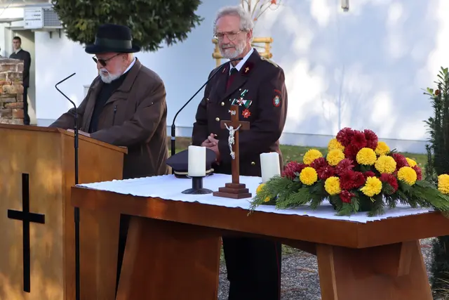 Franz Hebenstreit und Andreas Gerhold (v.l.) leiteten die Gedenkfeier | Foto: Gerhard Langmann