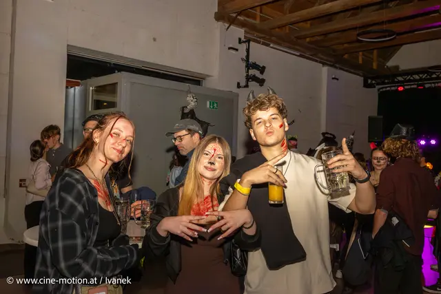 Carmen, Zoe und Simon - teuflisch unterwegs (vlnr). | Foto: www.cine-motion.at / Ivanek