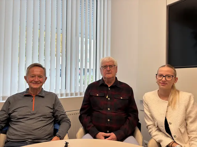 MeinBezirk.at war "auf an Ratscha" in Ferndorf und hat dort einiges über das Leben in der Gemeinde erfahren. | Foto: Michaela Erlacher