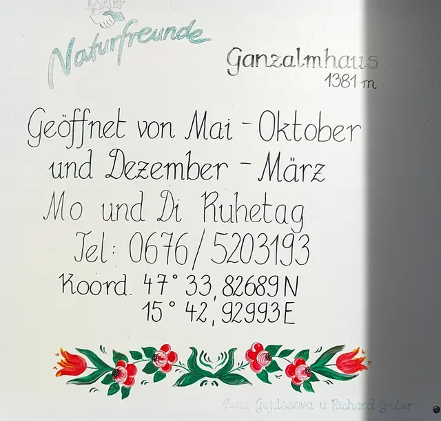 die Öffnungszeiten - Richard und Alena bewirten die Gäste... | Foto: I.Wozonig