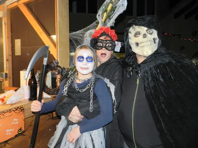 Laura Hiebl, Anna Franzke und Holger Hiebl sind wegen ihrer Tochter gekommen | Foto: Heribert Punz