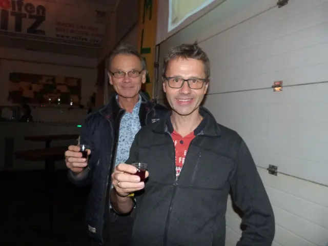 Am Eingang gab es Stamperl für alle Gäste!  | Foto: Vanessa Wittmann