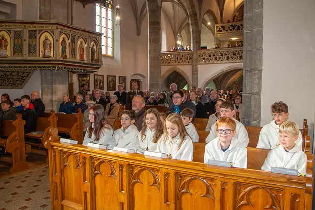 Viele Pfarrangehörige waren zu Messe gekommen