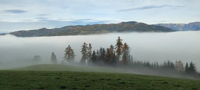 im Mürztal hängt noch der Nebel... | Foto: I.Wozonig