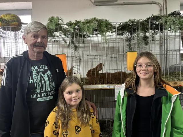 Großes Interesse an den Tieren  | Foto: Daniel Schmidt