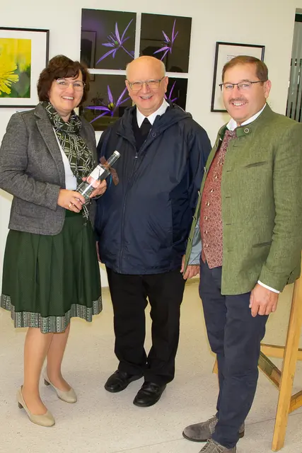 Vizebgm. Eva Wahlmüller, Pfarrer Mag. Josef Etzlstorfer und Alfred Wahlmüller | Foto: privat