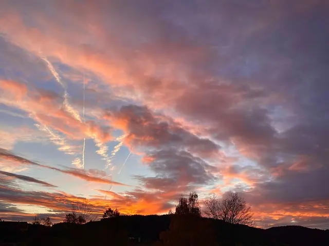 Sonnenaufgang in St. Georgen am Walde im Oktober | Foto: Peter Schuhbauer