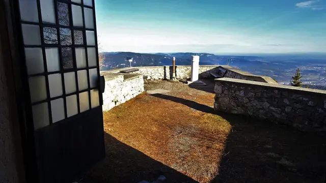 Auf dem Gipfel des Sonnwendsteins (1) ...