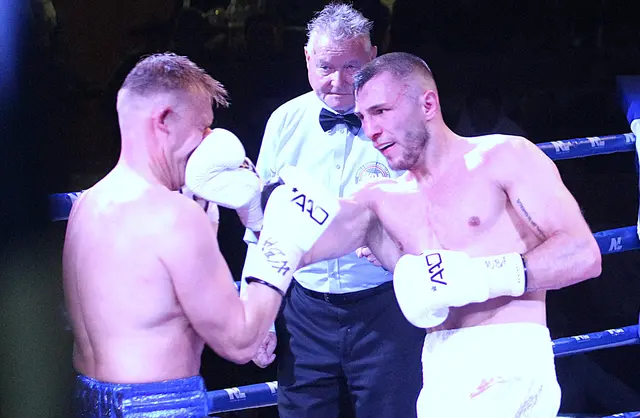 WBA-Titelverteidigung Oktober 2025 - Edin Avdic (AUT) gegen David Kerkmann (GER). | Foto: Schwaighofer