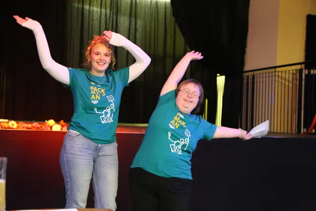 Beim Riedersbacher Tanzfest galt voller Körpereinsatz. | Foto: Sandra Schindler