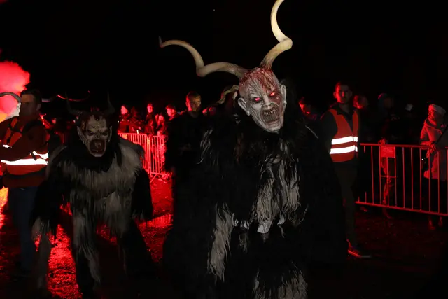 In den Grazer Umlandgemeinden sind die Krampusläufe trotz angespannter Gemeindebudgets auch heuer für Besucherinnen und Besucher kostenlos.  | Foto: MeinBezirk
