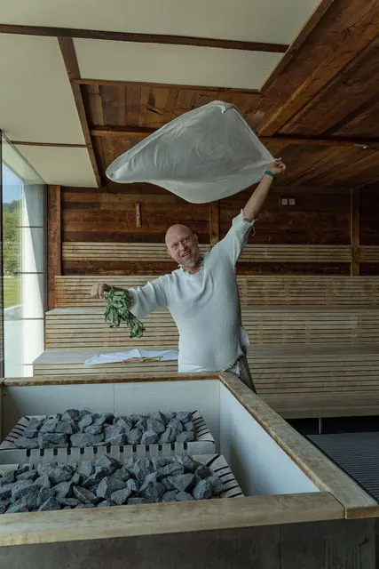 Gerald Gärtner 2024 Sieger beim Herbal Cup Austria, einem wichtigen Wettbewerb für Saunameister. | Foto: Gerald Gärtner