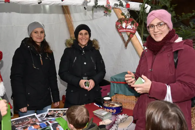 Stimmungsvolle "Weihnocht im Woid" in den Holzwelten Pabneukirchen. | Foto: Zinterhof