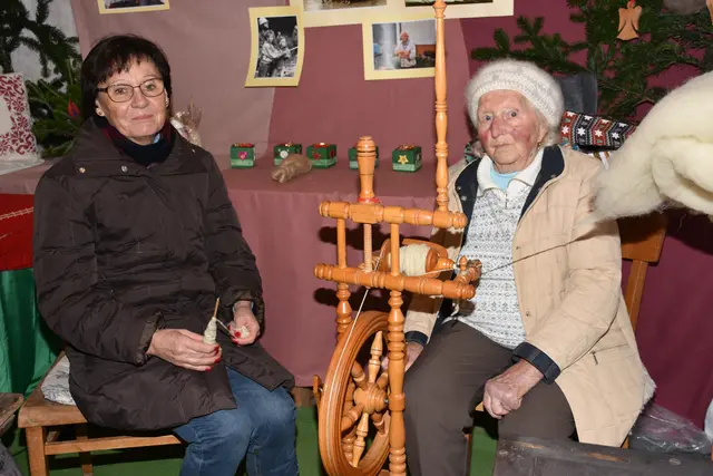 Stimmungsvolle "Weihnocht im Woid" in den Holzwelten Pabneukirchen. | Foto: Zinterhof