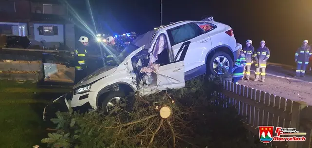 Einsatzkräfte vor Ort. | Foto: FF Obervellach