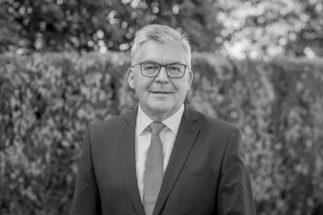 Trauer um Landesrat Josef Schwaiger. Das Mitglied der Salzburger Landesregierung ist in der Nacht auf 23. Oktober verstorben. | Foto: Land Salzburg/Neumayr/Leopold