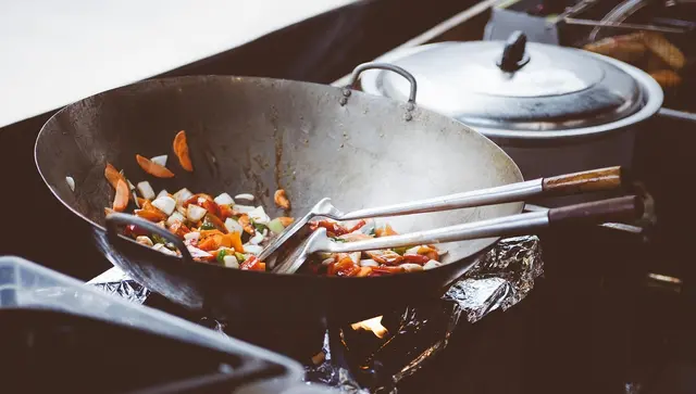 Praxisnahes Kochen und moderne Techniken standen beim Auftaktkurs der WIFI NÖ Genussakademie im Mittelpunkt. | Foto: Pixabay