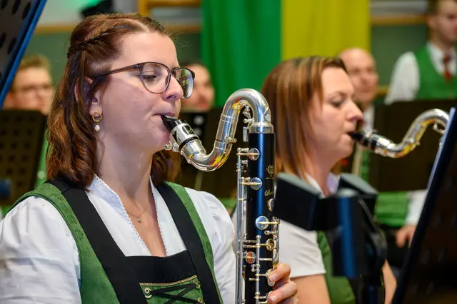 Die Musiker freuen sich sehr darauf, ihr diesjähriges Herbstkonzert „Filmreif!“ mit zahlreichen Gästen zu feiern. | Foto: Alfred Krumphuber/MV Ried