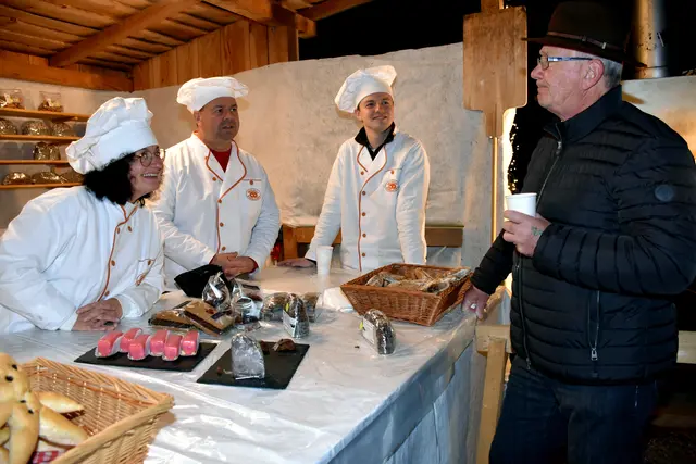 Stimmungsvolle "Weihnocht im Woid" in den Holzwelten Pabneukirchen. | Foto: Zinterhof
