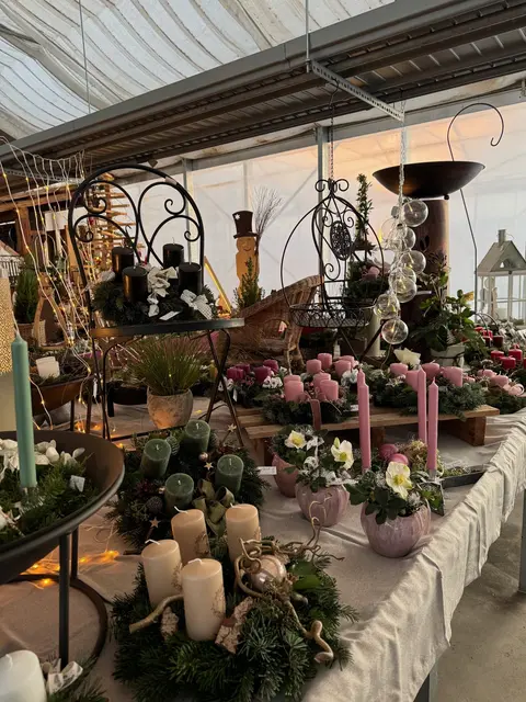 Am 22. und 23. November 2025 findet ein Adventmarkt in der Gärtnerei Viehböck in Unterweißenbach statt. | Foto: Karina Viehböck