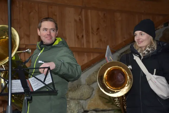 Stimmungsvolle "Weihnocht im Woid" in den Holzwelten Pabneukirchen. | Foto: Zinterhof
