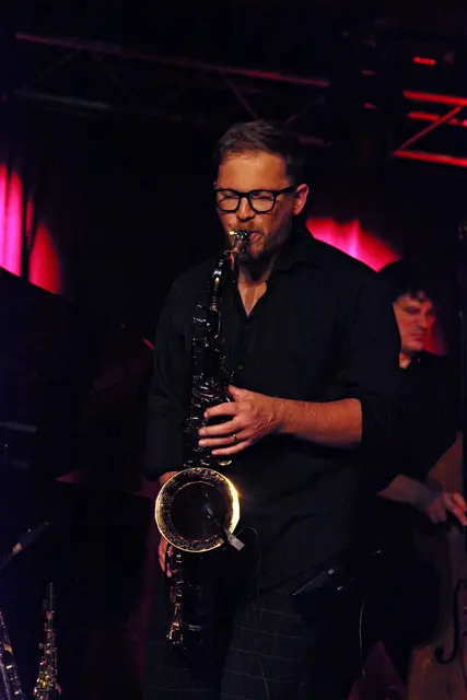 Andrey Chmut begeisterte lyrisch und kompromisslos, er verwandelt jede Phrase in kraftvolle Emotion.