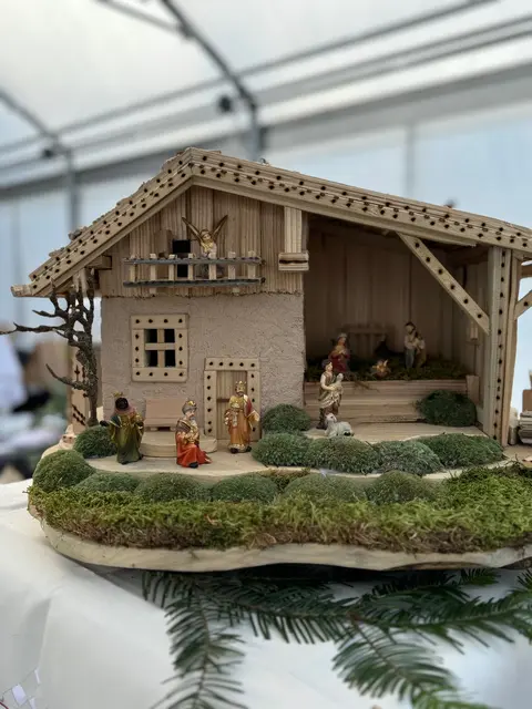 Am 22. und 23. November 2025 findet ein Adventmarkt in der Gärtnerei Viehböck in Unterweißenbach statt. | Foto: Karina Viehböck