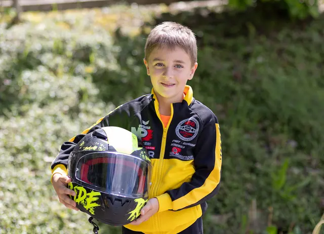 Der neunjährige Esternnberger zählt zu den größten Nachwuchstalenten im bayerischen Kart-Slalomsport.