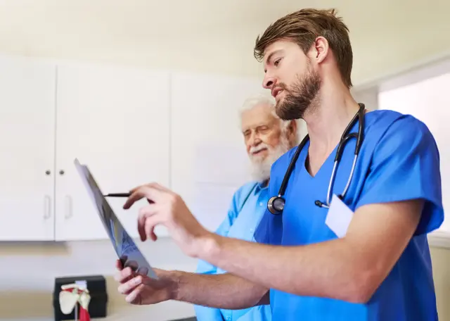 Am 10. November öffnen 45 urologische Ordinationen und Kliniken in ganz Österreich ihre Türen, in der Steiermark sind es acht.  | Foto: Smarterpix/YuriArcurs