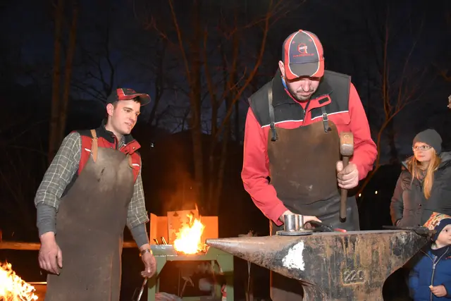 Stimmungsvolle "Weihnocht im Woid" in den Holzwelten Pabneukirchen. | Foto: Zinterhof