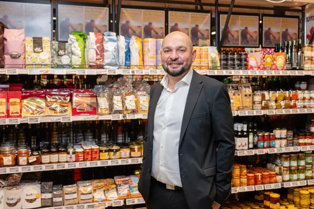 Dragan Dinic leitet ab sofort den Markt in der Maria-Lanzendorfer Straße 1. | Foto: REWE Group