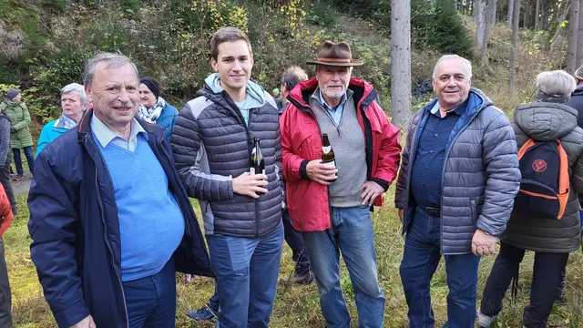 Altbürgermeister Johann Hofbauer (Großgöttfritz), Vizebürgermeister Alexander Leutgeb (Zwettl), Hermann Neulinger (Ehrenobmann Dorfmuseum Roiten), Bürgermeister Franz Wagesreither (Großgöttfritz). | Foto: Stadtgemeinde Zwettl