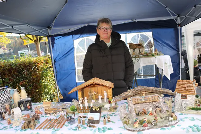 Beim Schmankerlmarkt gibt es eine große Auswahl an lokal produzierter Handwerkskunst.  | Foto: Sona Hasoyan