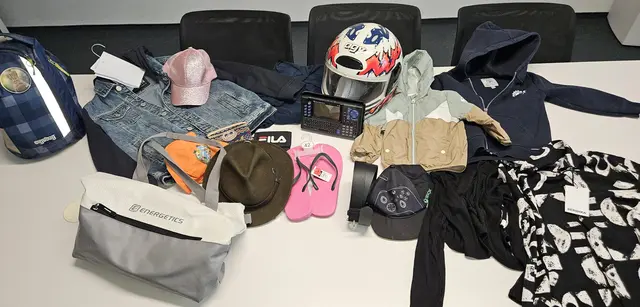 Taschen, Kleidung, Schmuck: Beim Fundamtsbasar können schöne Stücke zu günstigen Preisen erworben werden. | Foto: Stadtgemeinde Freistadt
