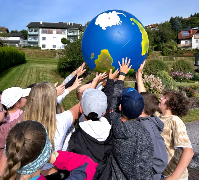 Schülerinnen und Schüler der Mittelschule Königswiesen. | Foto: MS Königswiesen