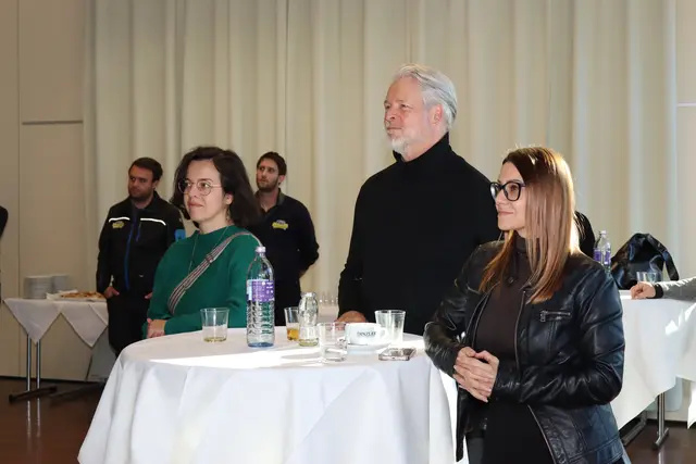 Neben Vertreter der Politik und Presse war auch Michael Weger, neuebuehnevillach, vor Ort. | Foto: MeinBezirk.at