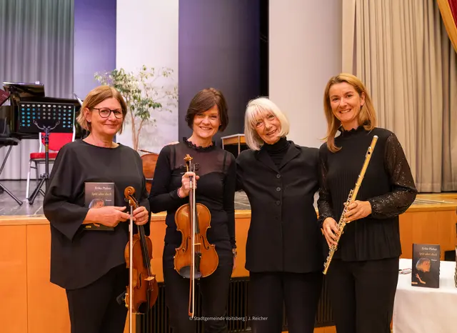 Erika Pluhar und das Ensemble der Musikschule Voitsberg | Foto: Stadtgemeinde Voitsberg/J. Reicher