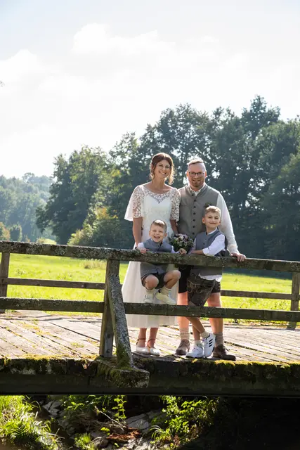 Janet Hauseder und Stefan Oberndorfer gaben sich das Ja-Wort | Foto: kb-photography/Bianca Kerschberger
