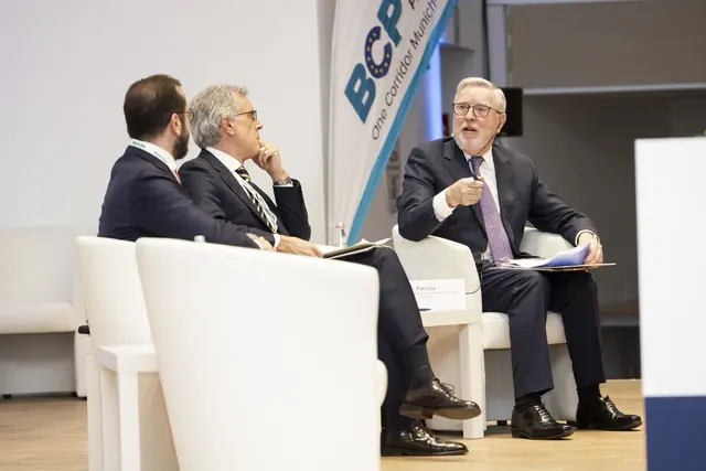 Vollversammlung der Brenner Corridor Platform in Verona unter dem Vorsitz des europäischen Koordinators Pat Cox | Foto: BCP