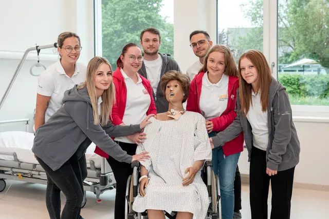 Die Schulen für Gesundheits- und Krankenpflege bieten ein vielseitiges Ausbildungsangebot. | Foto: OÖG