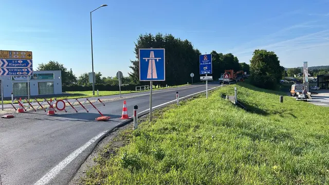 Der Autobahnzubringer Mooskirchen ist am Donnerstag komplett gesperrt, in Fahrtrichtung Villach sogar bis 18 Uhr. | Foto: Asfinag