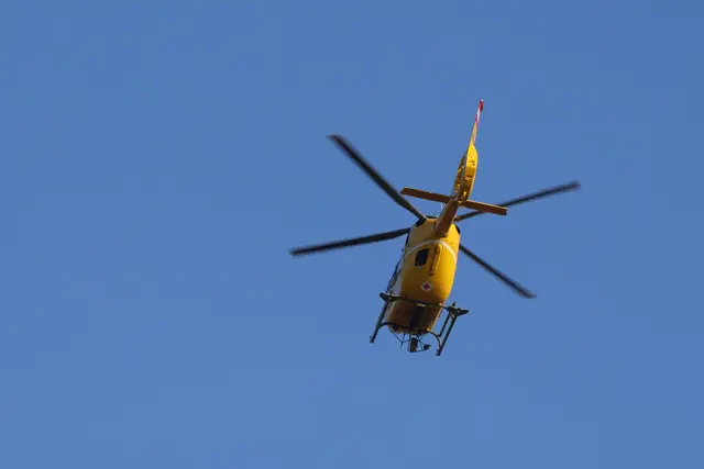 Großaufgebot von Einsatzkräften in Weißkirchen: Ein Crash zwischen Kleintransportern fordert zwei Schwerverletzte. | Foto: laumat.at