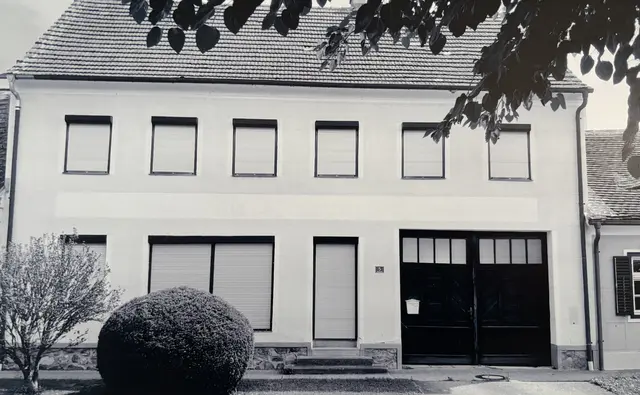 Die Idee: Eine alte Werkstatt ließe sich in eine Art Dorf-Treff umwandeln. | Foto: ZSI/HTL Pinkafeld