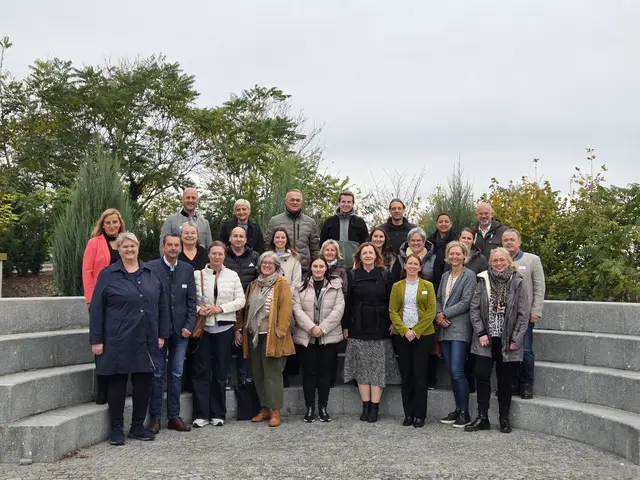 Die Arbeitsgemeinschaft Euregio beim Netzwerktreffen Tourismus 2025 in Obernberg.  | Foto: RMOÖ