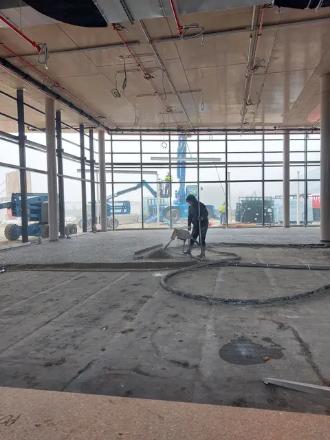 Bauprojekt vor der Fertigstellung: Die neue Messehalle 22 in Wels konnte nun zum ersten Mal besichtigt werden. | Foto: Messe Wels