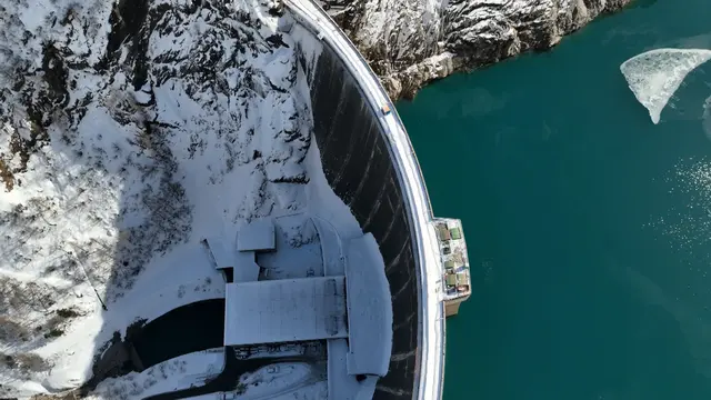 Der Bau der imposanten Staumauern und Kraftwerke im Hochgebirge zeigt nicht nur die Ingenieurskunst vergangener Jahrzehnte, sondern auch die Zukunftsfähigkeit moderner Energieversorgung. | Foto: ORF Salzburg