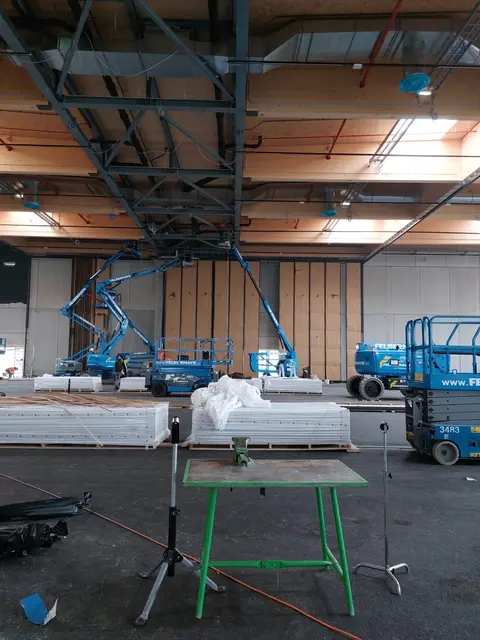 Bauprojekt vor der Fertigstellung: Die neue Messehalle 22 in Wels konnte nun zum ersten Mal besichtigt werden.